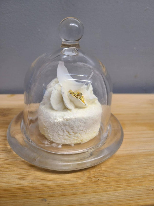 Glass Cake Stand with Dome – Plate & Cover Set